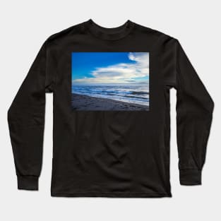 Cold Day at the Beach, New-Brunswick Canada V1 Long Sleeve T-Shirt